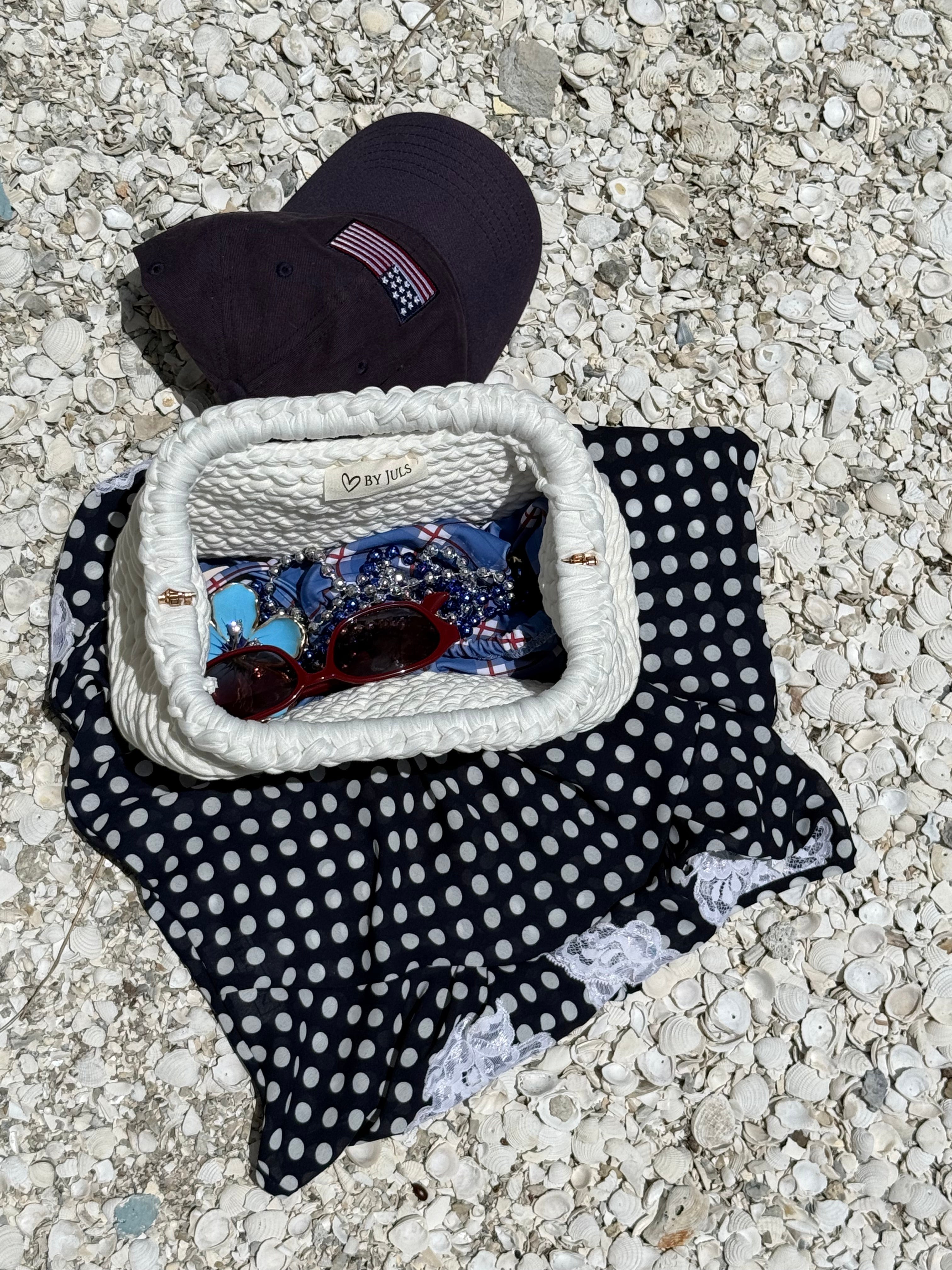 FRAME CLUTCH - COCONUT